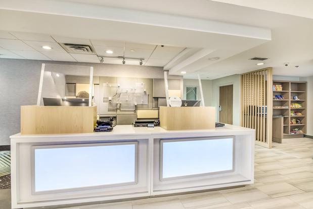 Images Holiday Inn Express & Suites Longview North by IHG