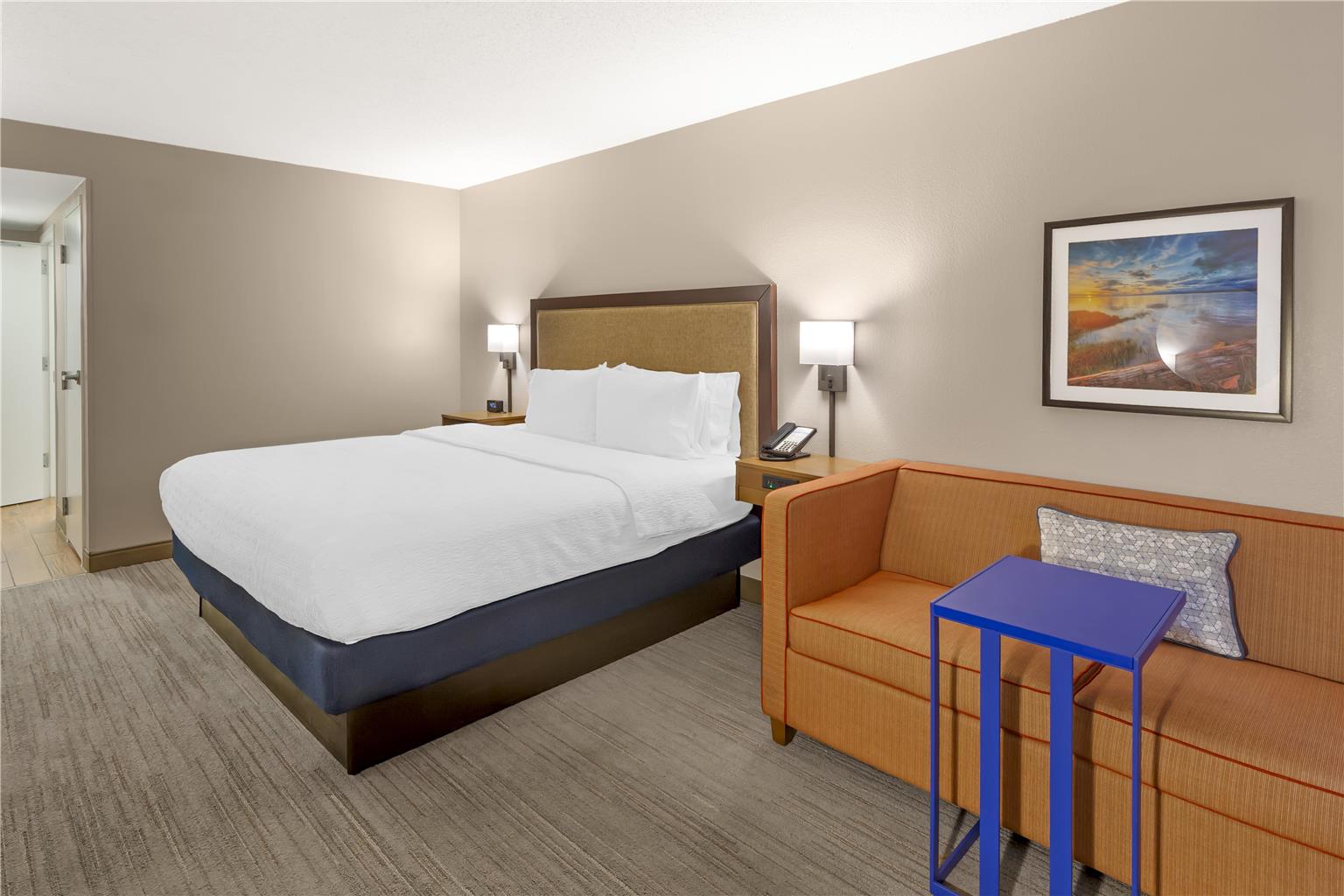 Guest room 