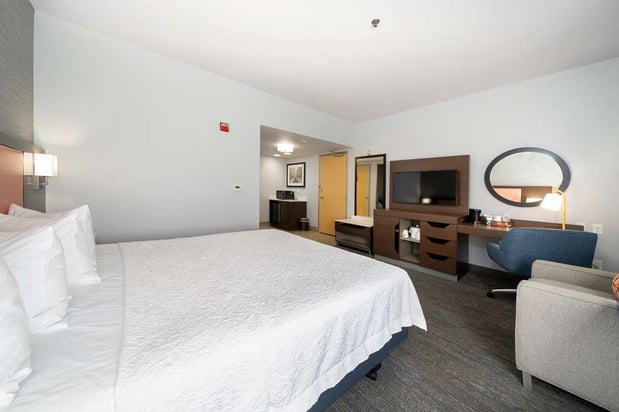 Images Hampton Inn & Suites Modesto-Salida