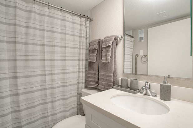 Images Aventine at Lantana Senior Apartments