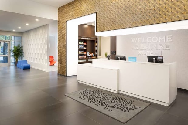 Images Hampton Inn & Suites Rochester Downtown