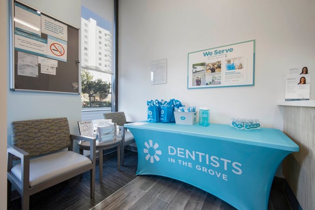 Images Dentists in the Grove