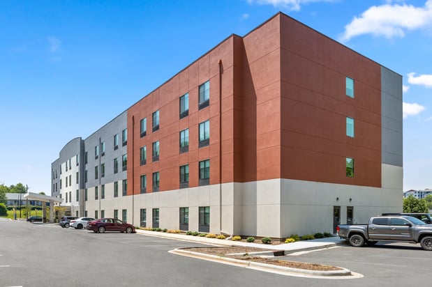 Images Holiday Inn Express Asheville - Woodfin by IHG