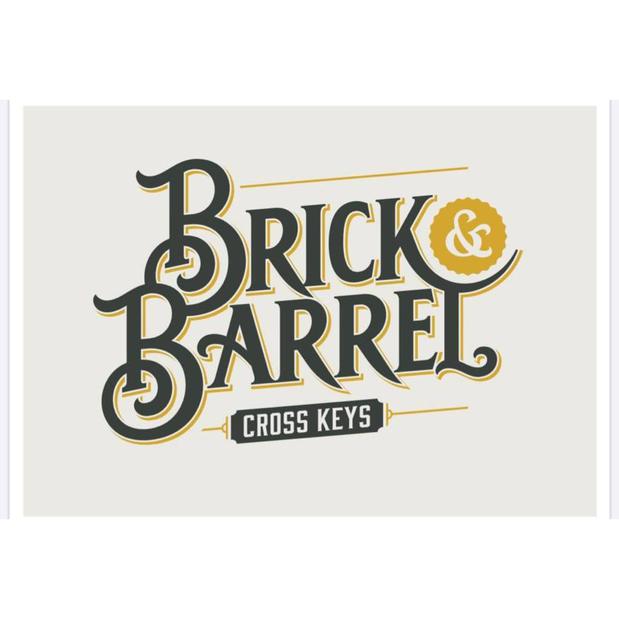 Brick and Barrel Cross Keys Logo