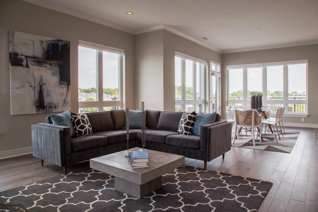 9-Ft Open Air Ceilings 