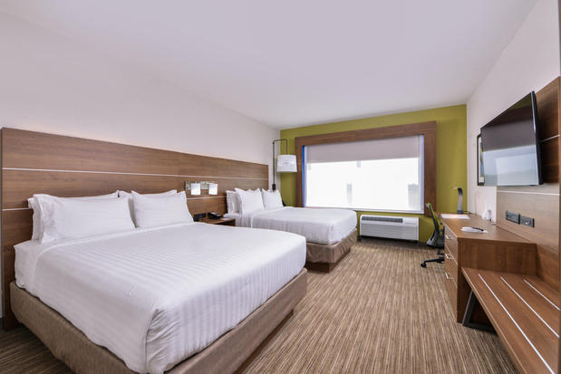 Images Holiday Inn Express & Suites Siloam Springs, an IHG Hotel