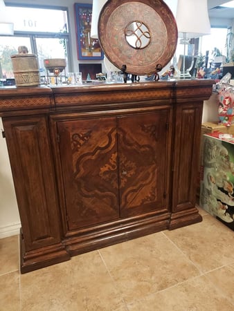 Images J and B Furniture Consignments