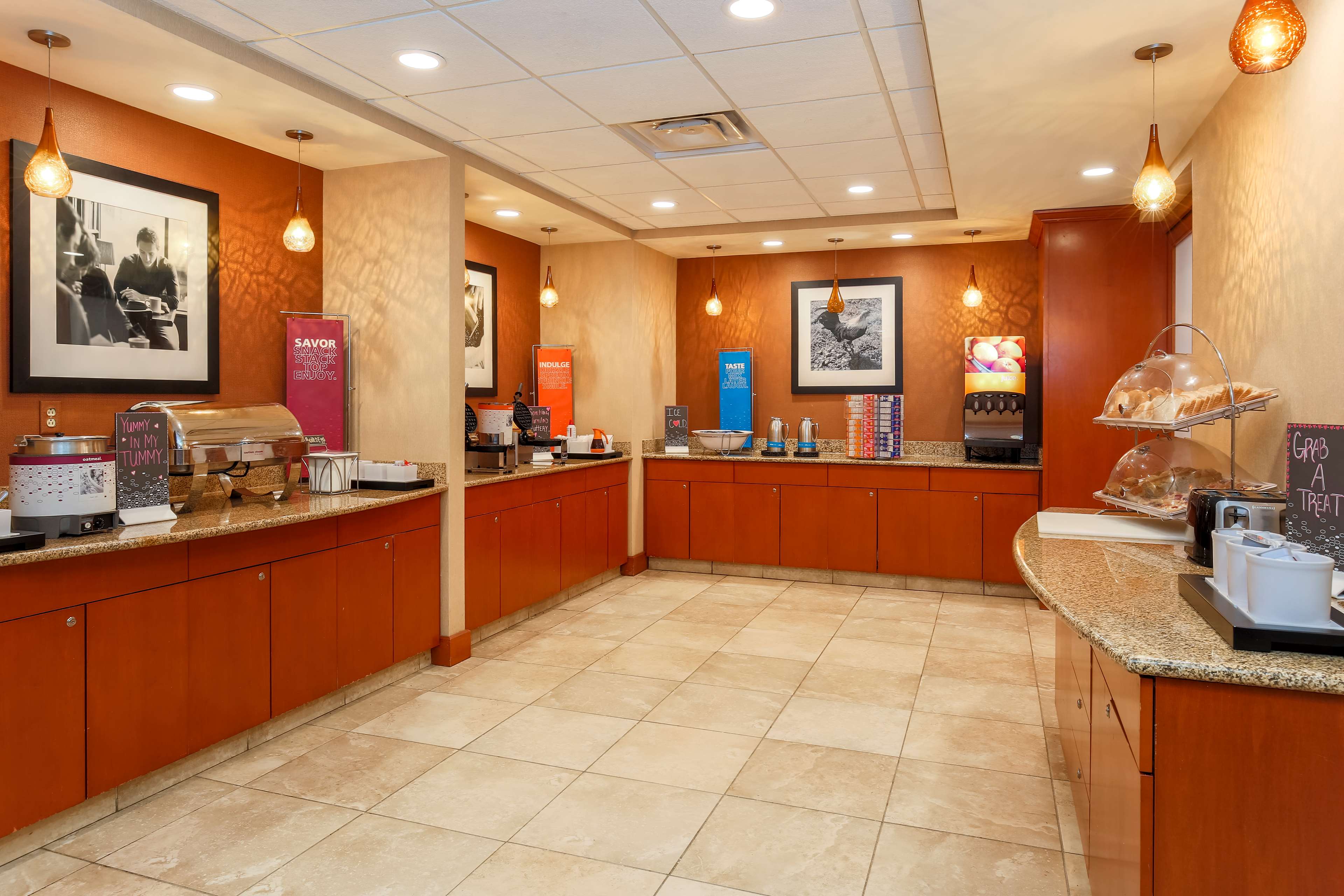 Thb Comfort Suites South Haven Hotel In South Haven