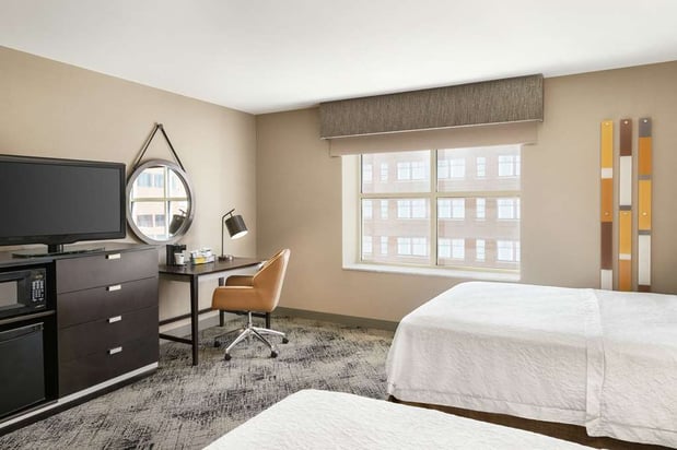 Images Hampton Inn Portland Downtown - Waterfront