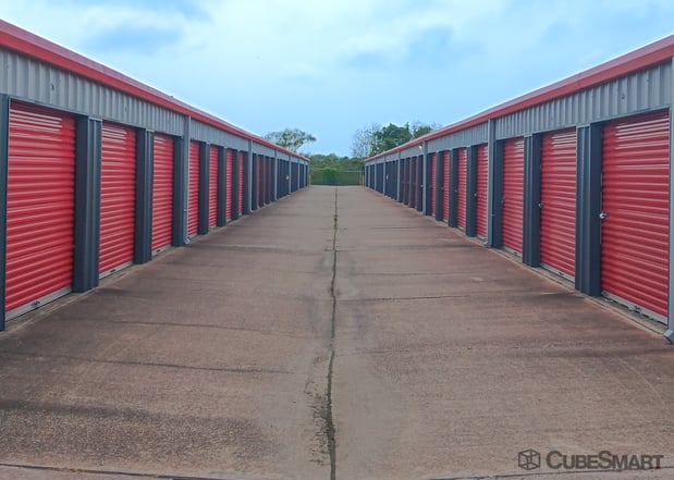 Images CubeSmart Self Storage