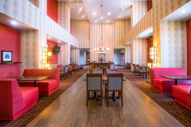 Images Hampton Inn & Suites Bastrop