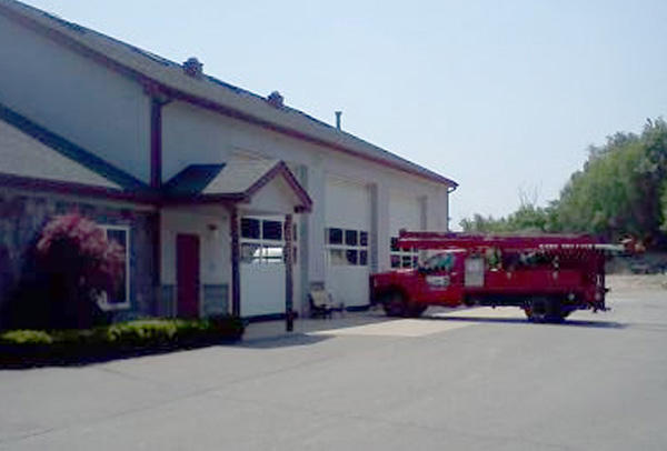 Exterior and Service Truck at Mike LaLone Well Service