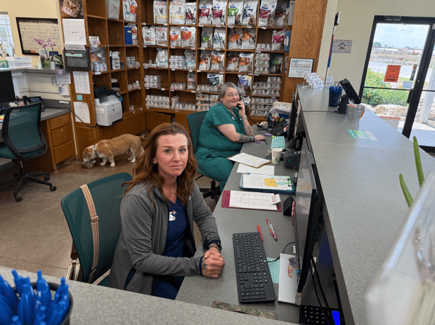 Images VCA Lakeside Animal Hospital