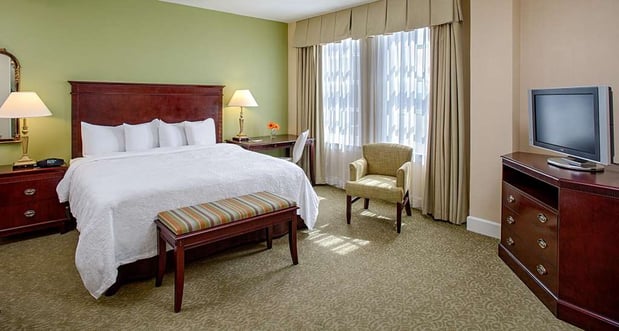 Images Hampton Inn & Suites Birmingham-Downtown-Tutwiler
