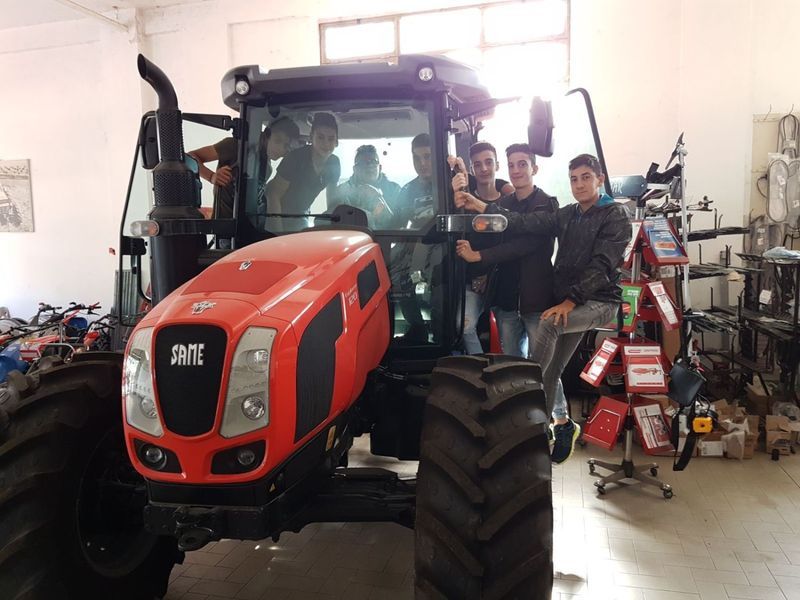 Images Mar Vendita Trattori