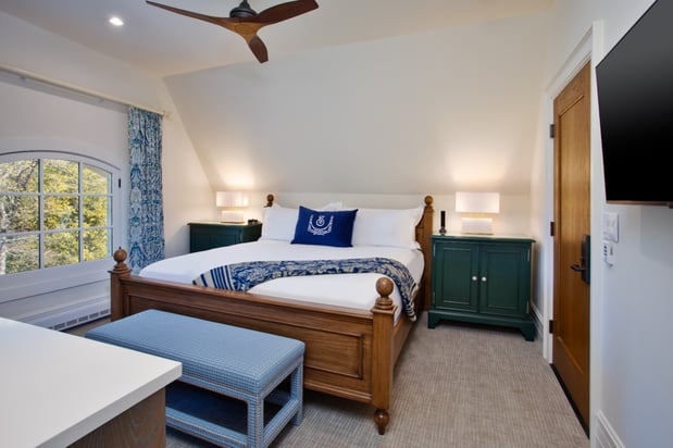 Images The Inn at Stonecliffe