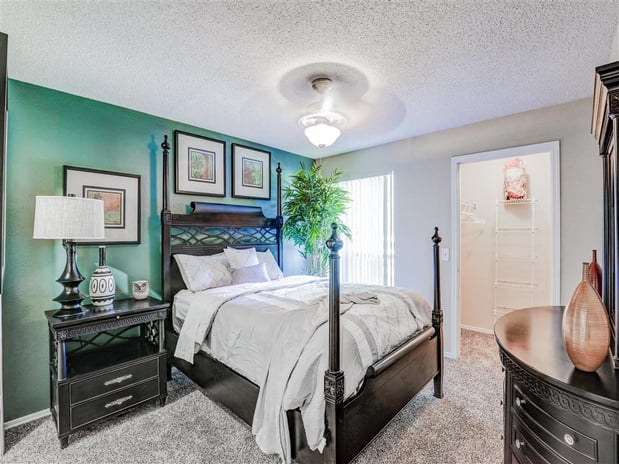 Images Trinity Square Apartments