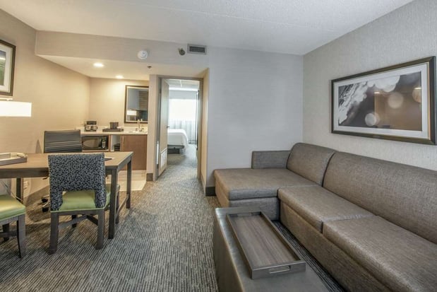 Images Embassy Suites by Hilton Chicago Schaumburg Woodfield