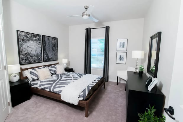 Images The Villa at River Pointe Apartments