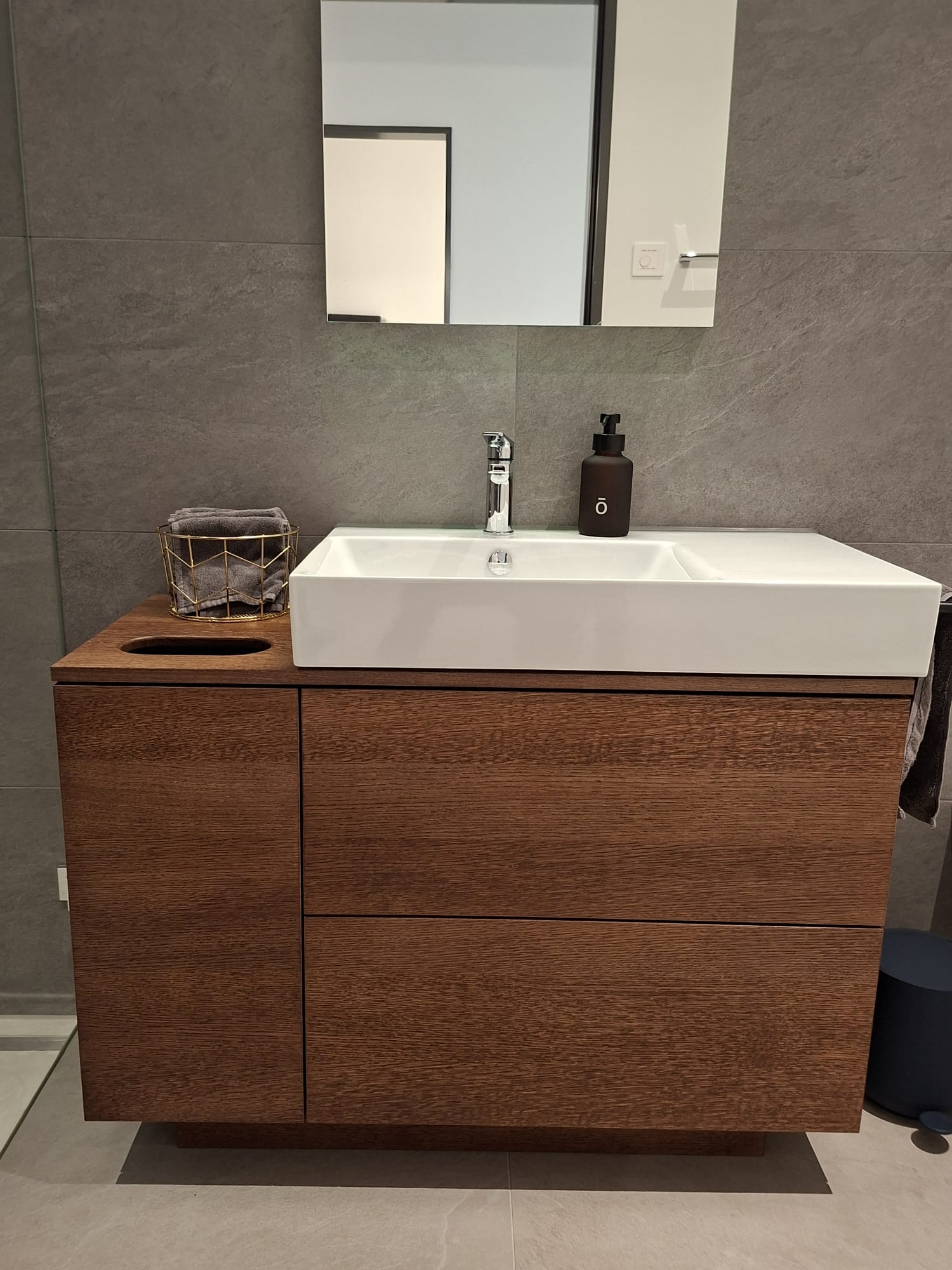 Frei Holzdesign GmbH, Fabrikstrasse 8 in Bäch SZ