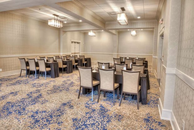 Images DoubleTree Suites by Hilton at The Battery Atlanta