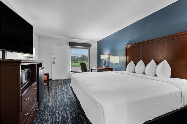 Images Best Western Canton Inn