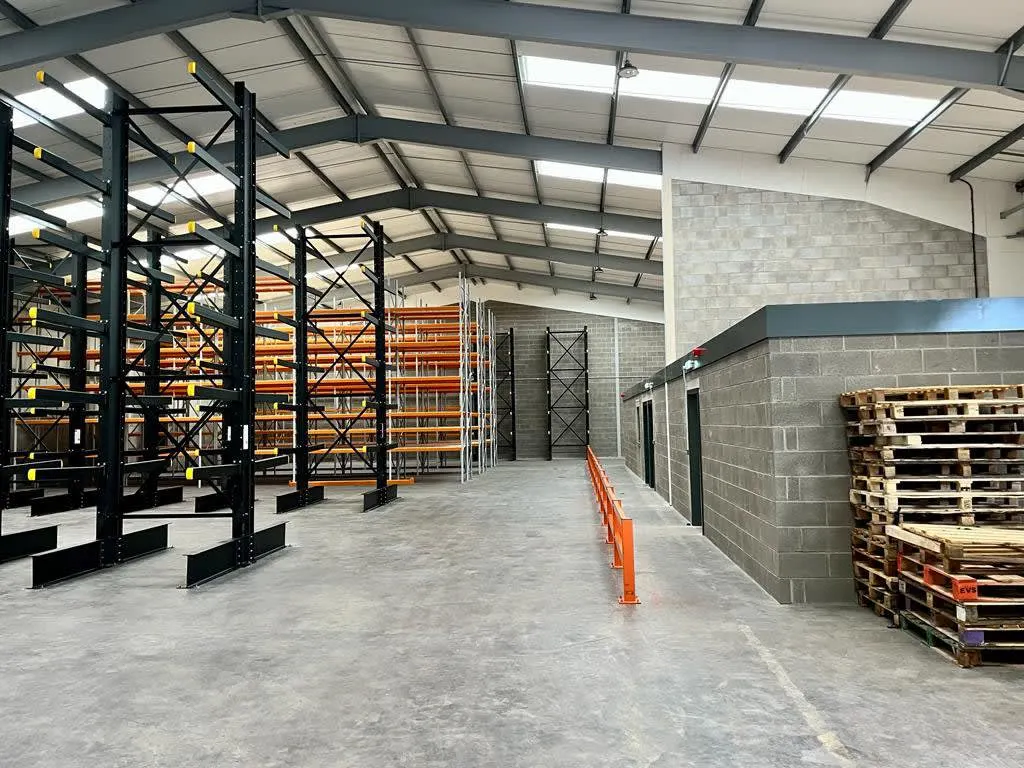Images JP Storage Solutions Ltd