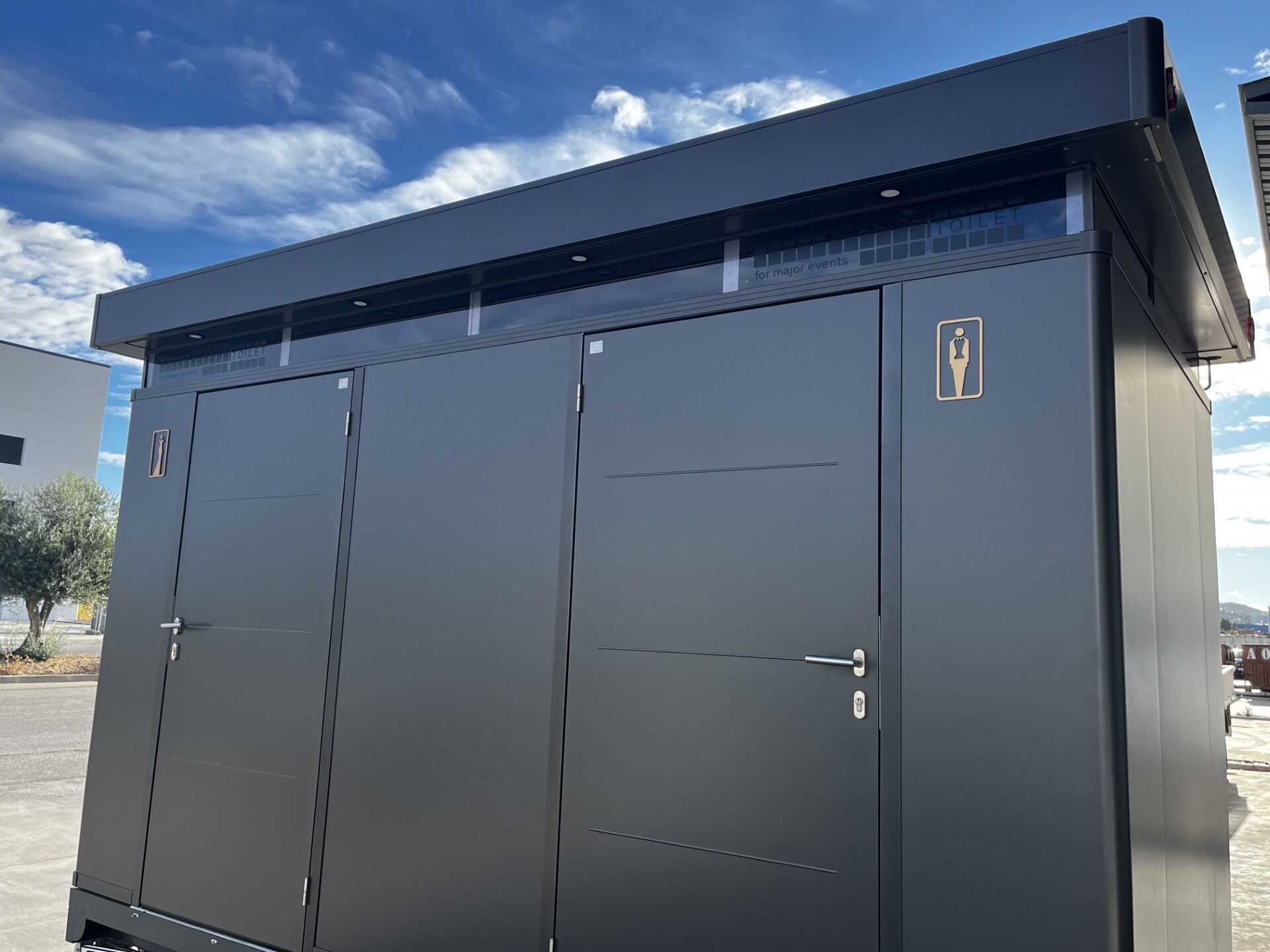 Images Special Toilet S.L.