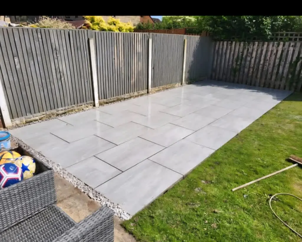 Images DH Landscaping & Building SVCS