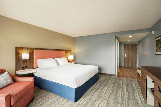 Images Hampton Inn & Suites Olean