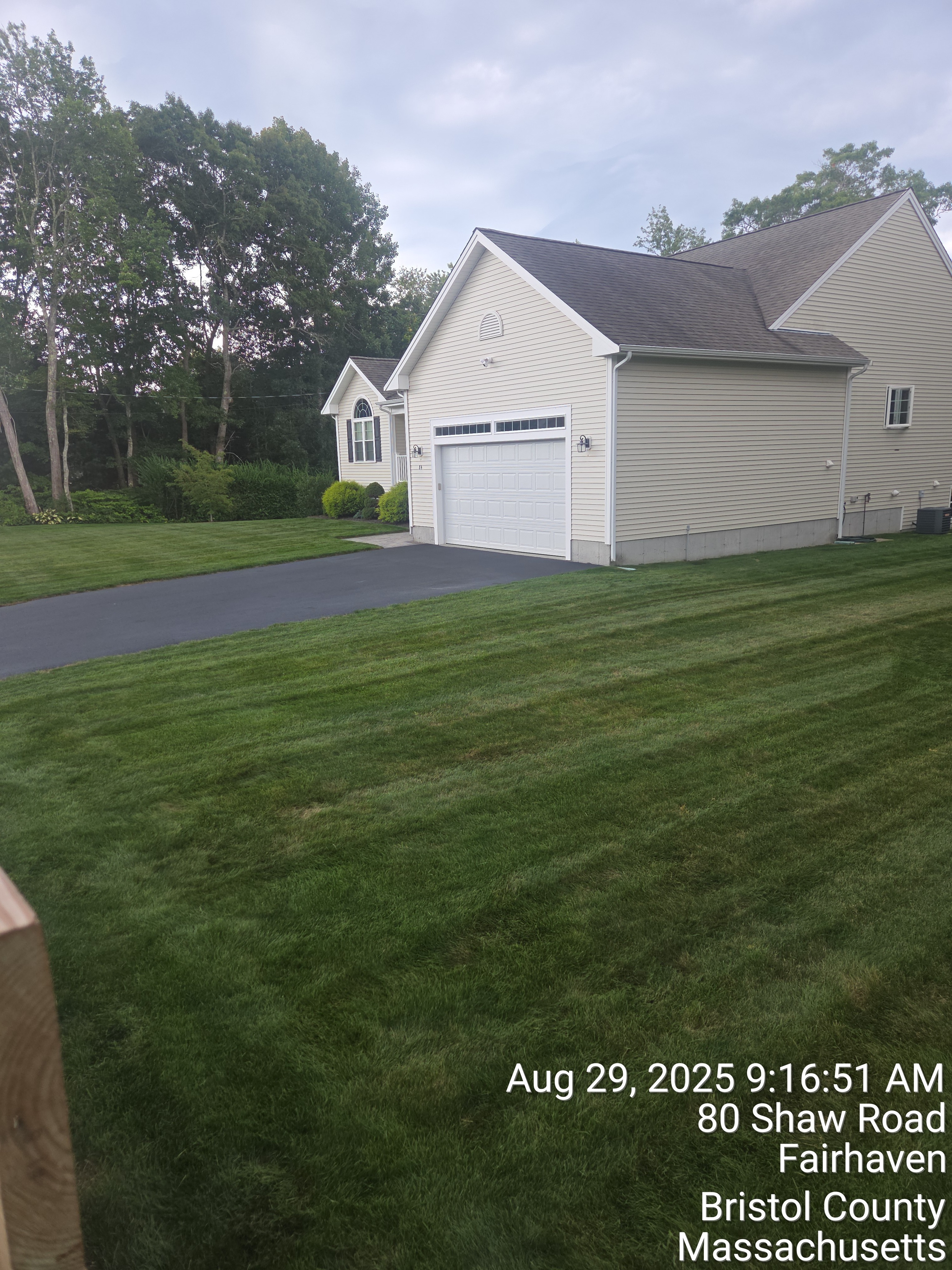 J Vick Lawn Care Image