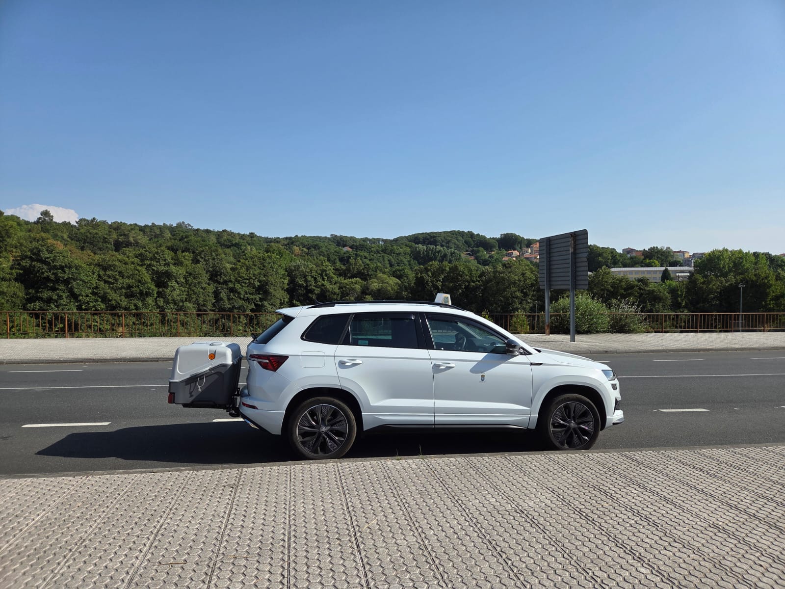 Images Taxi Melide MV