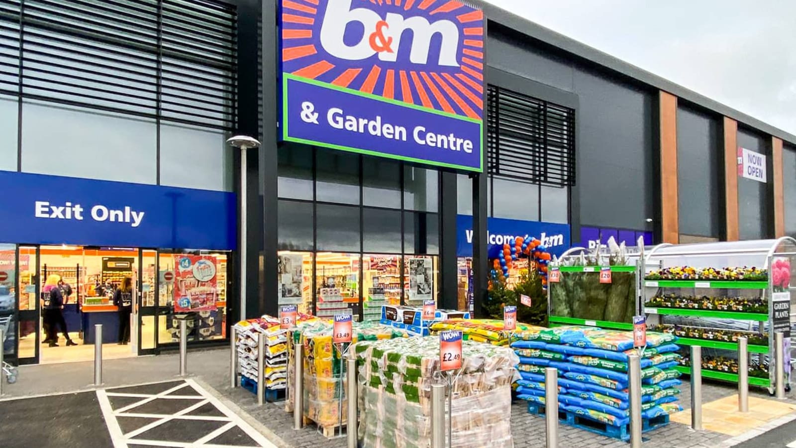 Prudhoe - Tyneview Retail Park (704)