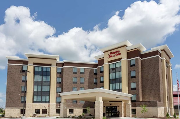 Images Hampton Inn & Suites by Hilton Burlington