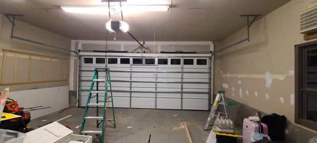 Images EAP garage door