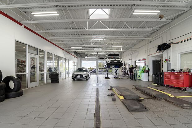 Images Russ Darrow Toyota