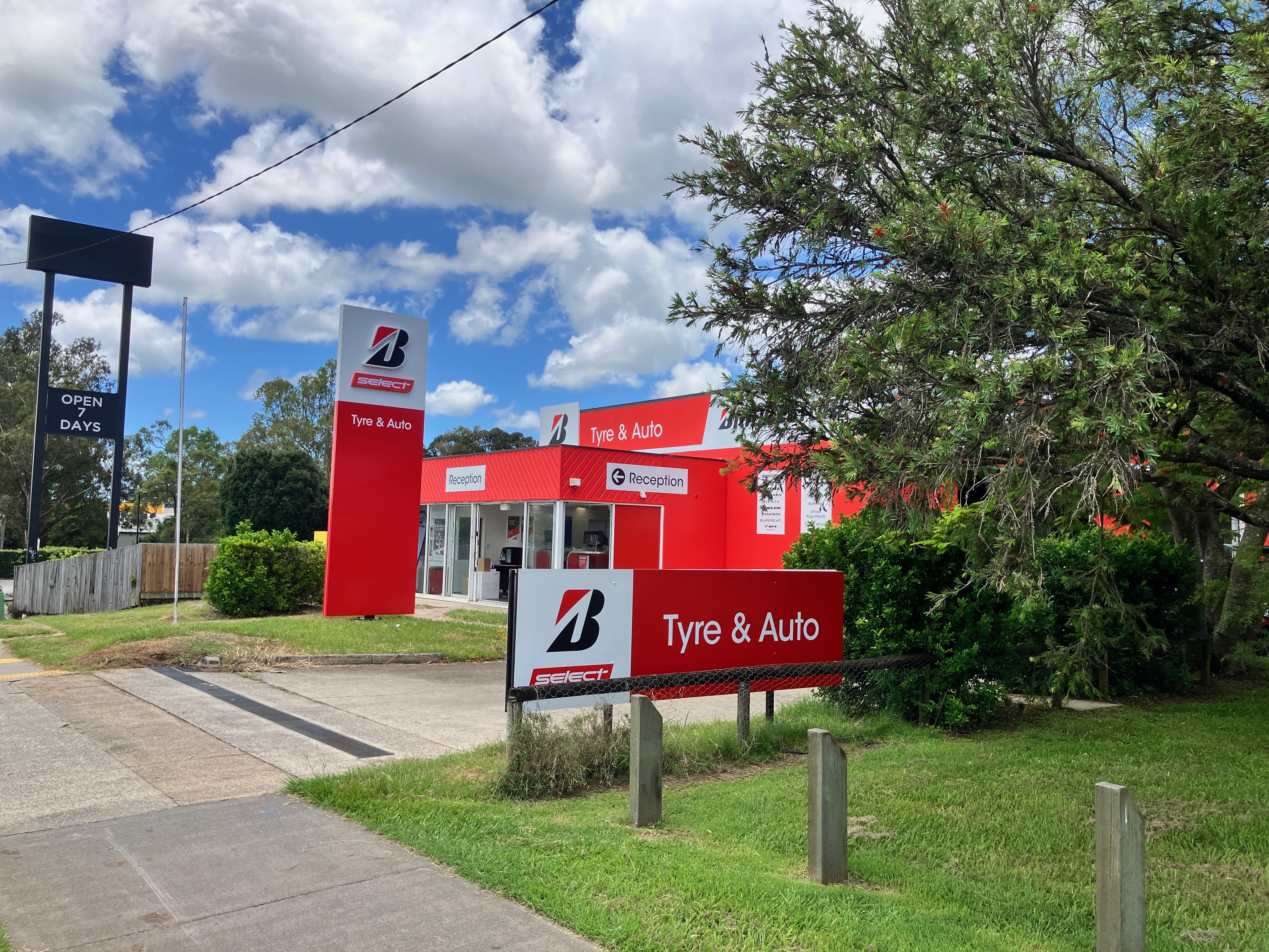 Images Bridgestone Select Tyre & Auto Morayfield