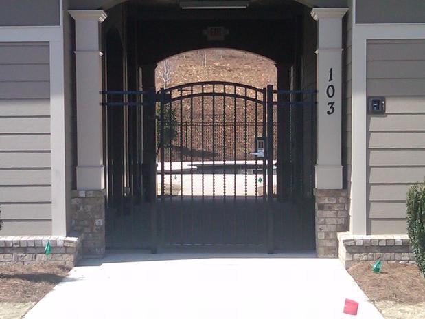 Images NEED-A-FENCE, INC.