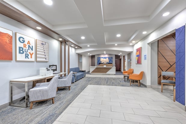Images Holiday Inn Express & Suites Granbury by IHG