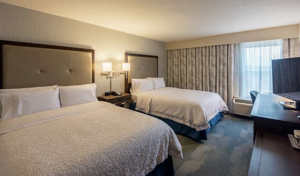 Images Hampton Inn & Suites Jackson Downtown-Coliseum
