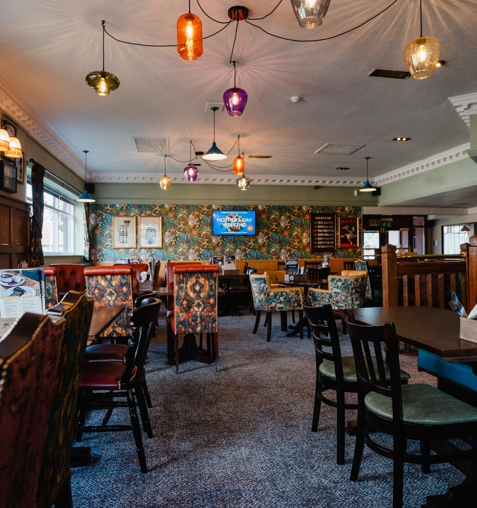 The Hadcroft, Lye - family dining area