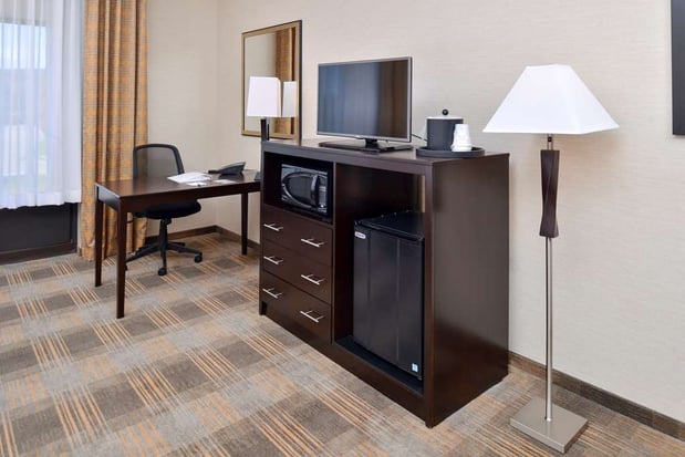 Images Hampton Inn & Suites California University-Pittsburgh