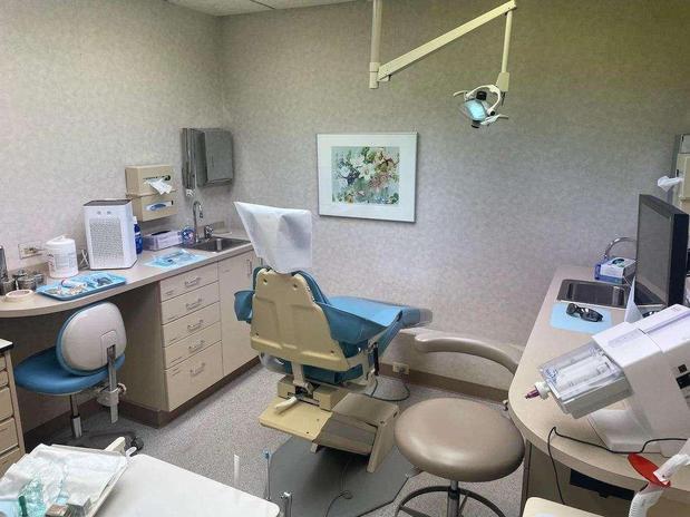 Images Wilmette Dental Institute