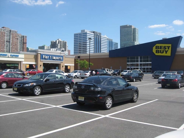 Images Newport Plaza