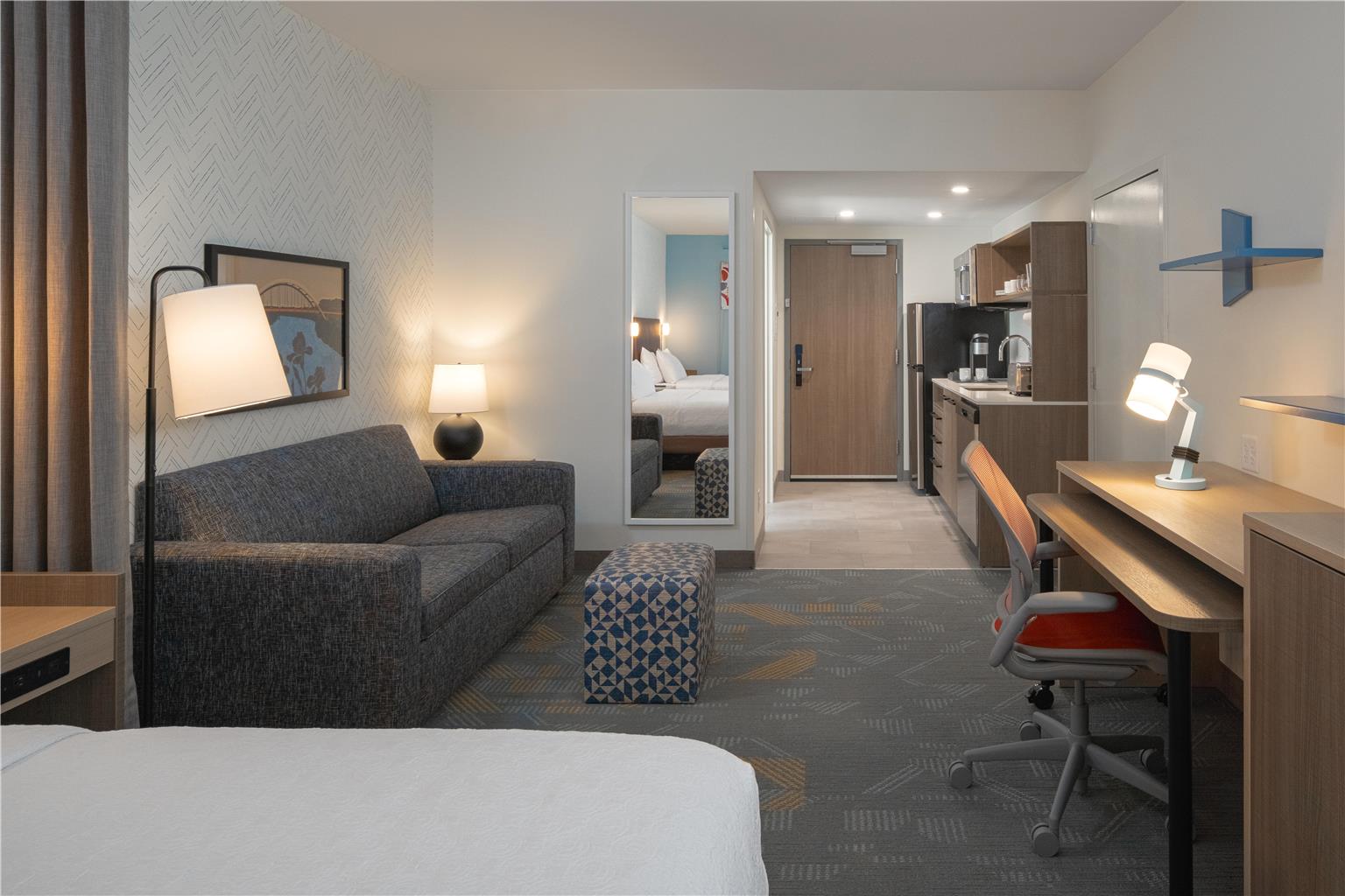 Guest room