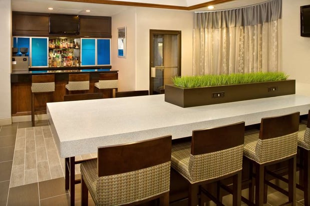 Images DoubleTree by Hilton Hotel Chicago Wood Dale - Elk Grove