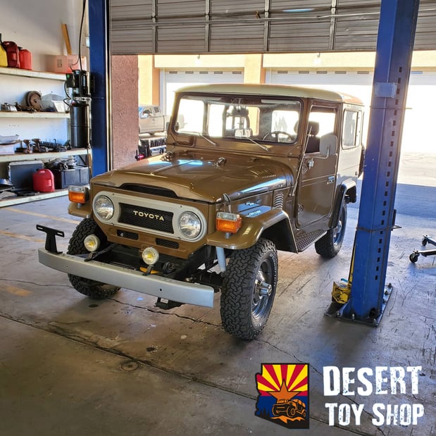 Images Desert Toy Shop