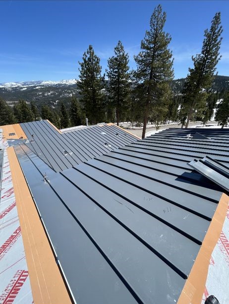Manny's Metal Roofing Image