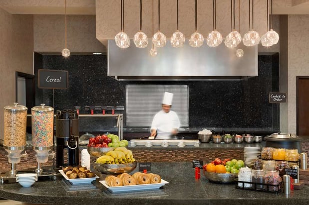 Images Embassy Suites by Hilton Los Angeles Glendale