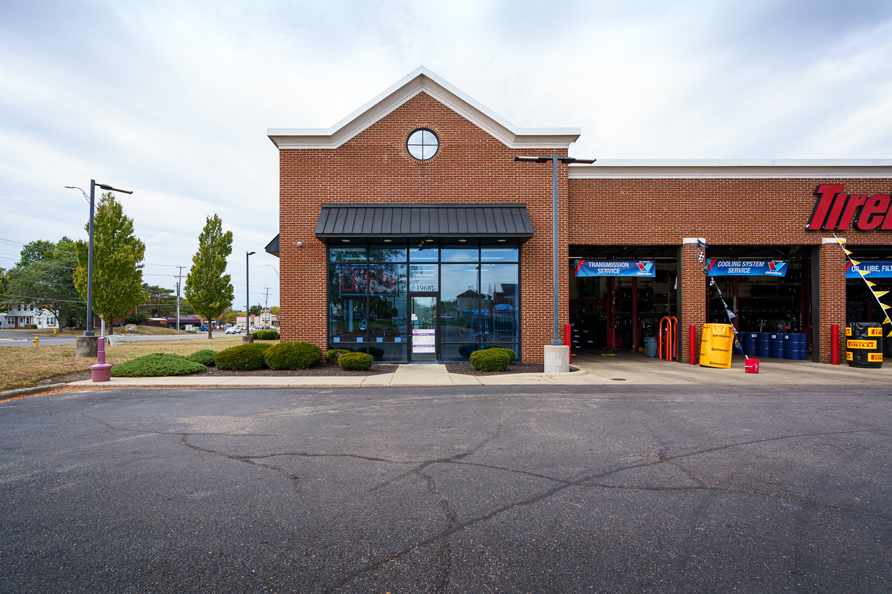 Tire Discounters on 1968 Baltimore Reynoldsburg Rd in Reynoldsburg